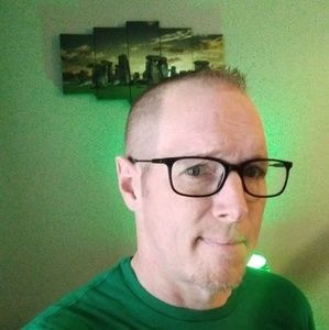 Meet your Posher, Joshua